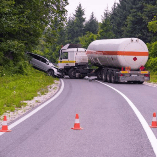 What Happens if You’re in an Accident with a Big Rig? - Ferraro Law Firm What Happens if You're in an Accident with a Big Rig?